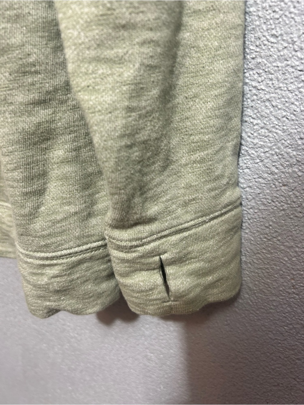 Carhartt women’s Newberry hoodie size large - Picture 4 of 11